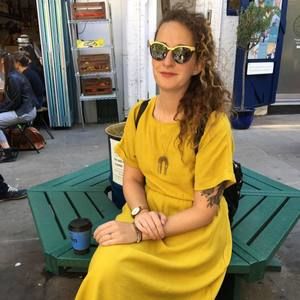 Meet your Posher, Emily